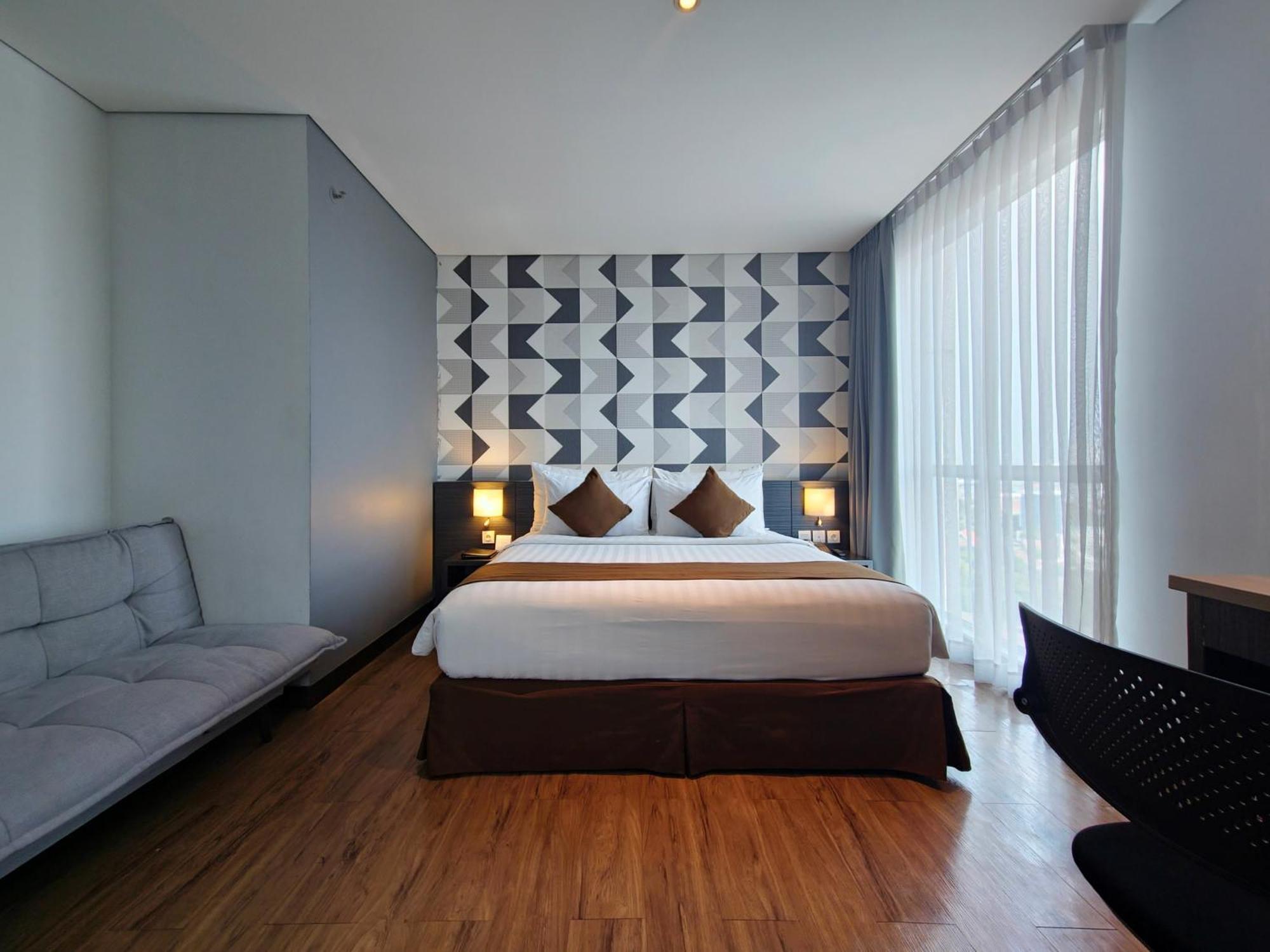 Luminor Hotel Jemursari By Wh With The Best Breakfast In Town And Located Near Surabaya Industrial Estate Rungkut Sier Εξωτερικό φωτογραφία