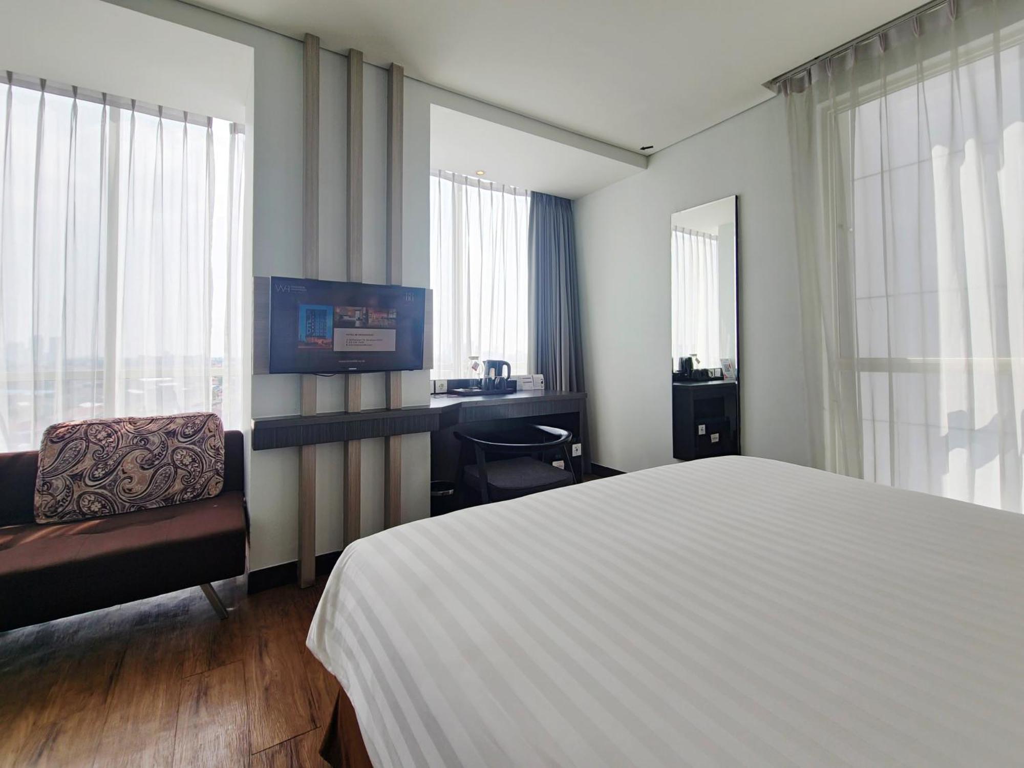 Luminor Hotel Jemursari By Wh With The Best Breakfast In Town And Located Near Surabaya Industrial Estate Rungkut Sier Εξωτερικό φωτογραφία