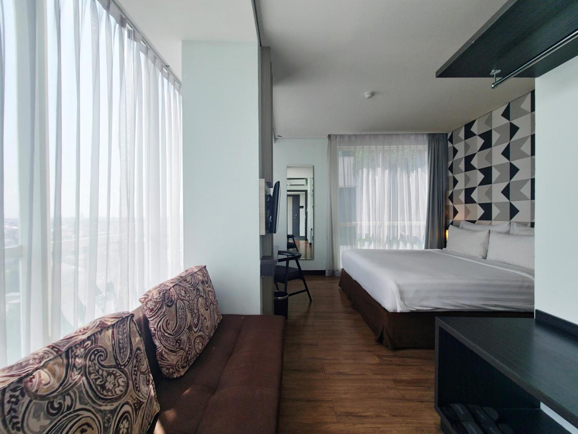 Luminor Hotel Jemursari By Wh With The Best Breakfast In Town And Located Near Surabaya Industrial Estate Rungkut Sier Εξωτερικό φωτογραφία