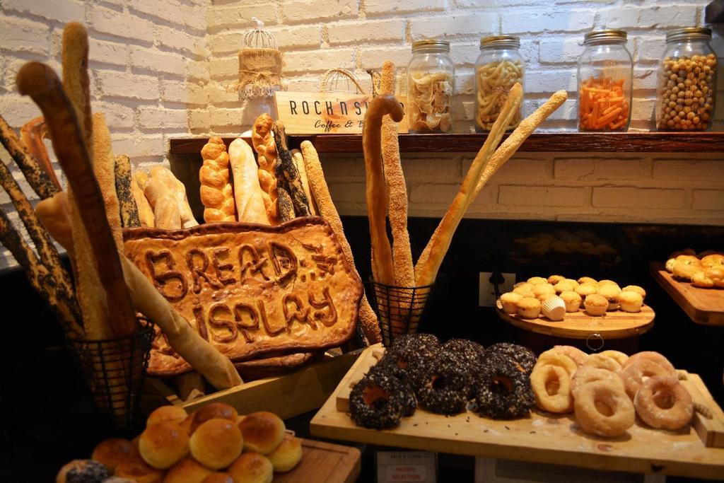Luminor Hotel Jemursari By Wh With The Best Breakfast In Town And Located Near Surabaya Industrial Estate Rungkut Sier Εξωτερικό φωτογραφία