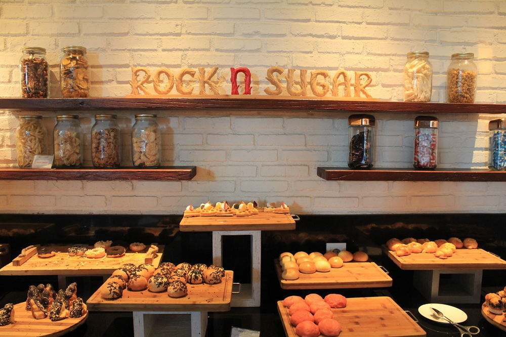 Luminor Hotel Jemursari By Wh With The Best Breakfast In Town And Located Near Surabaya Industrial Estate Rungkut Sier Εξωτερικό φωτογραφία